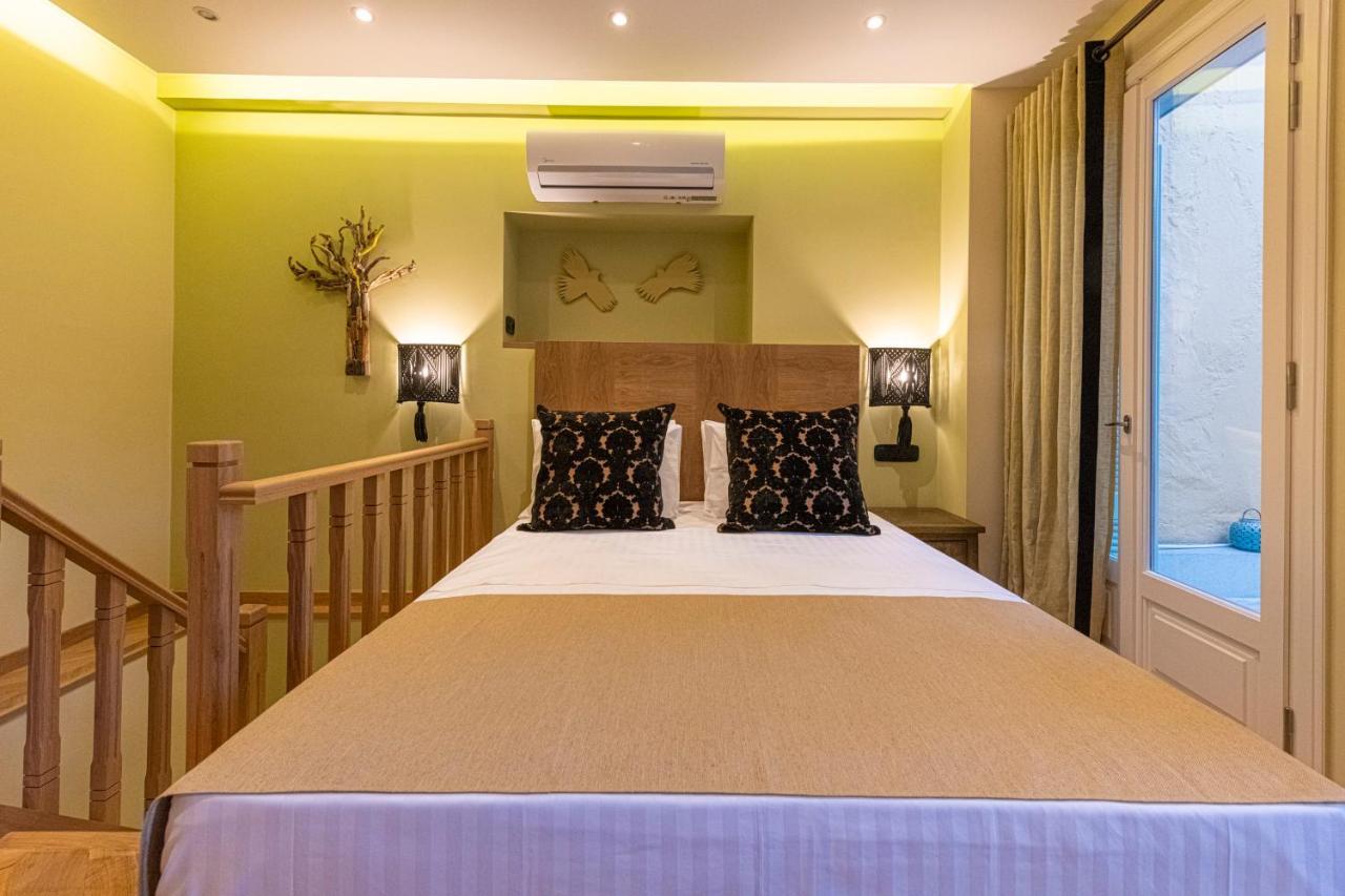 Ipelhome - Plaka Boutique Apartments 아테네 외부 사진