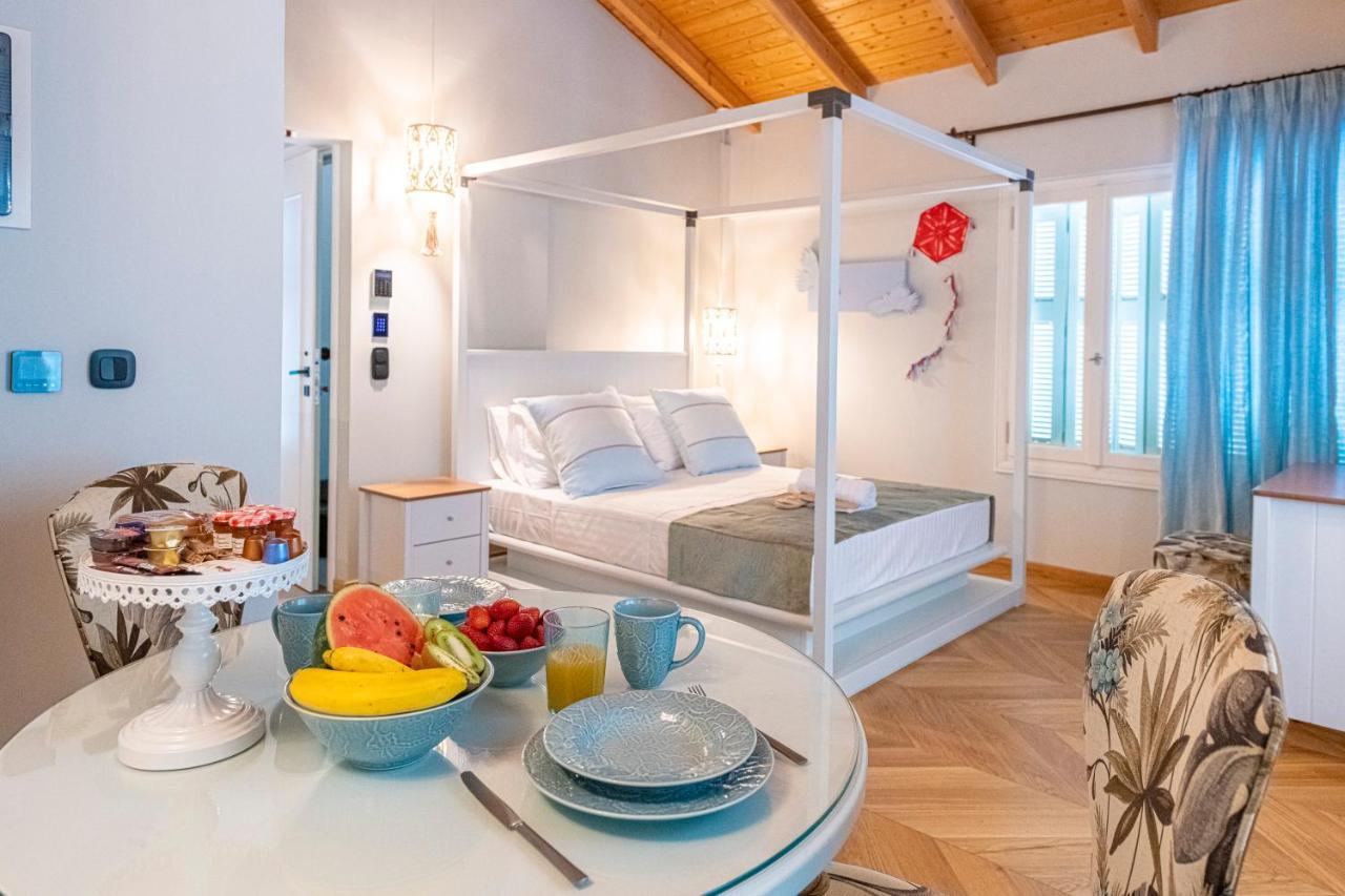 Ipelhome - Plaka Boutique Apartments 아테네 외부 사진