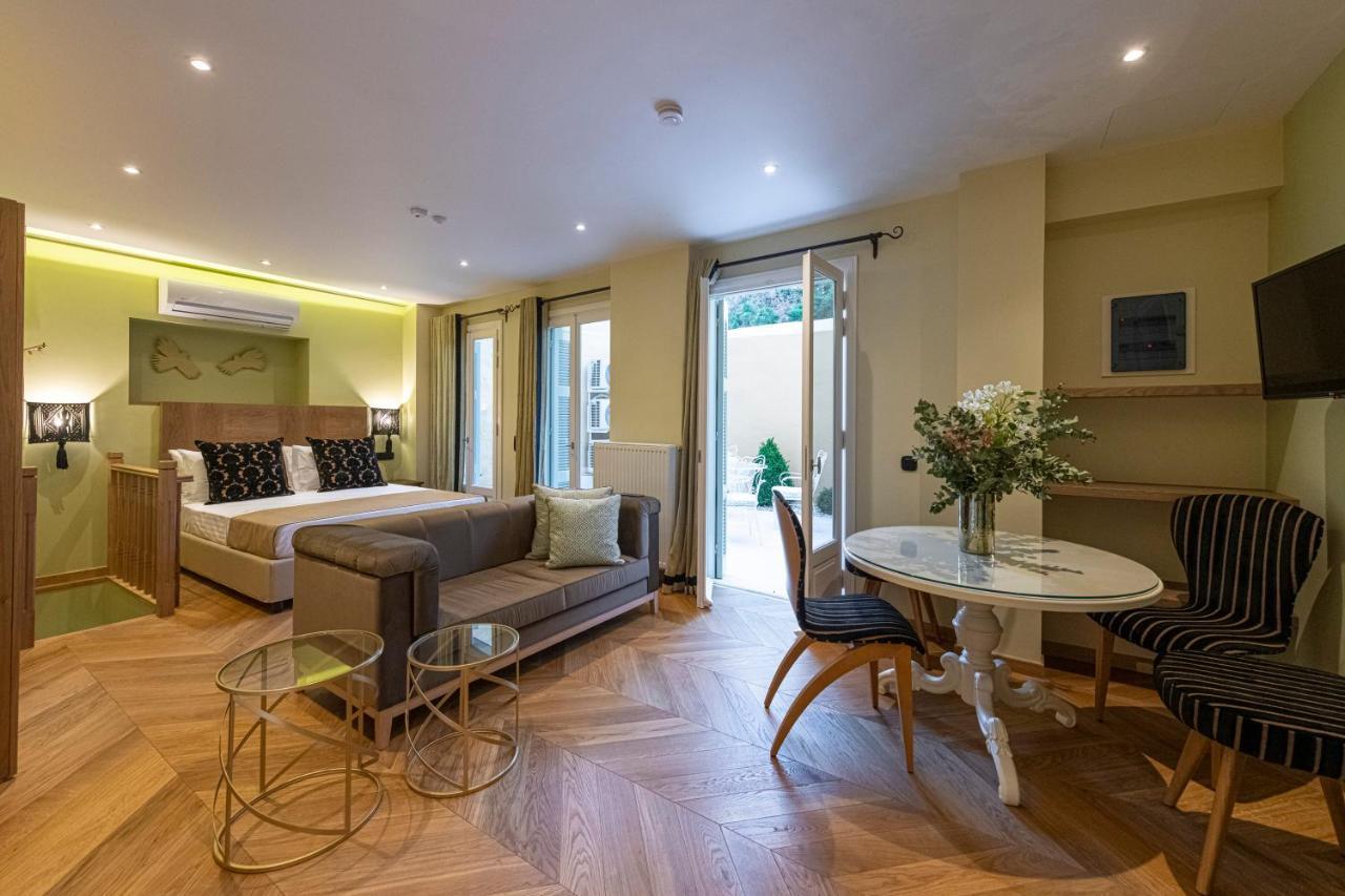 Ipelhome - Plaka Boutique Apartments 아테네 외부 사진