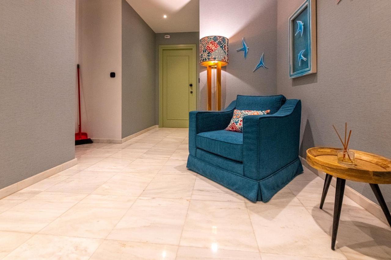 Ipelhome - Plaka Boutique Apartments 아테네 외부 사진