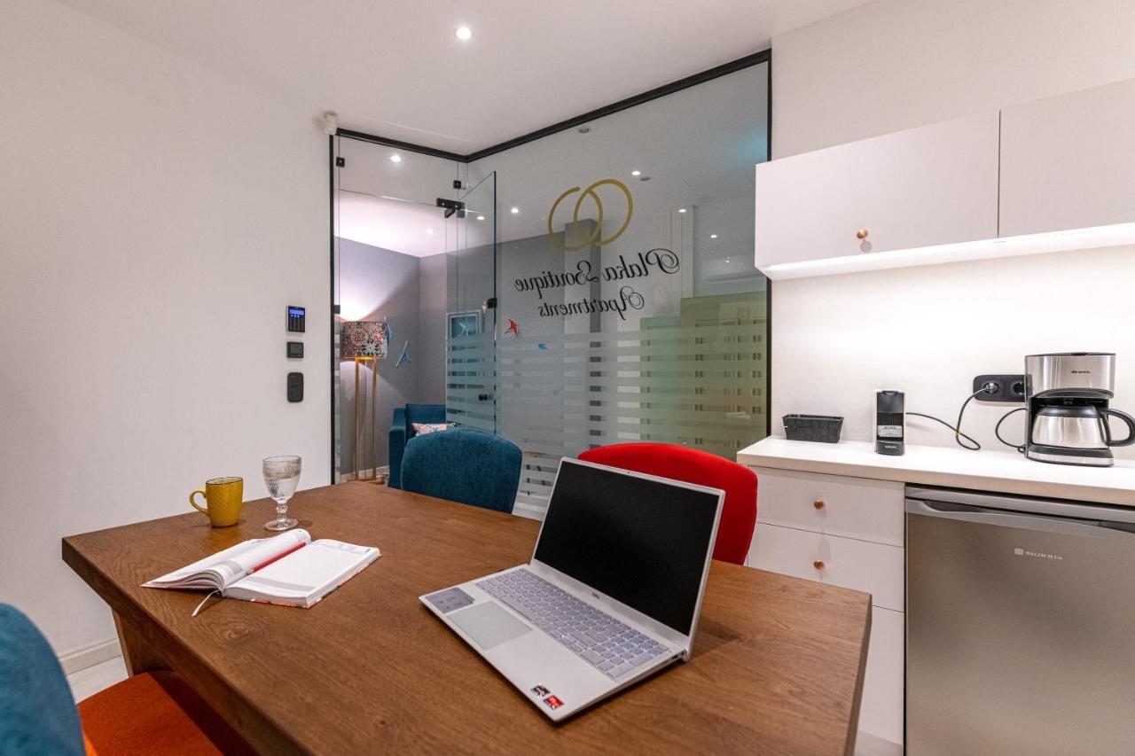 Ipelhome - Plaka Boutique Apartments 아테네 외부 사진